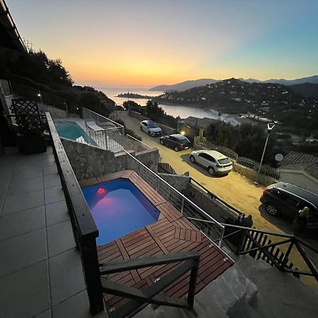 Villa Gaia - Dall'Alba Al Tramonto - Torre delle Stelle Buitenkant foto