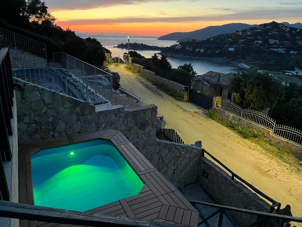 Villa Gaia - Dall'Alba Al Tramonto - Torre delle Stelle Buitenkant foto